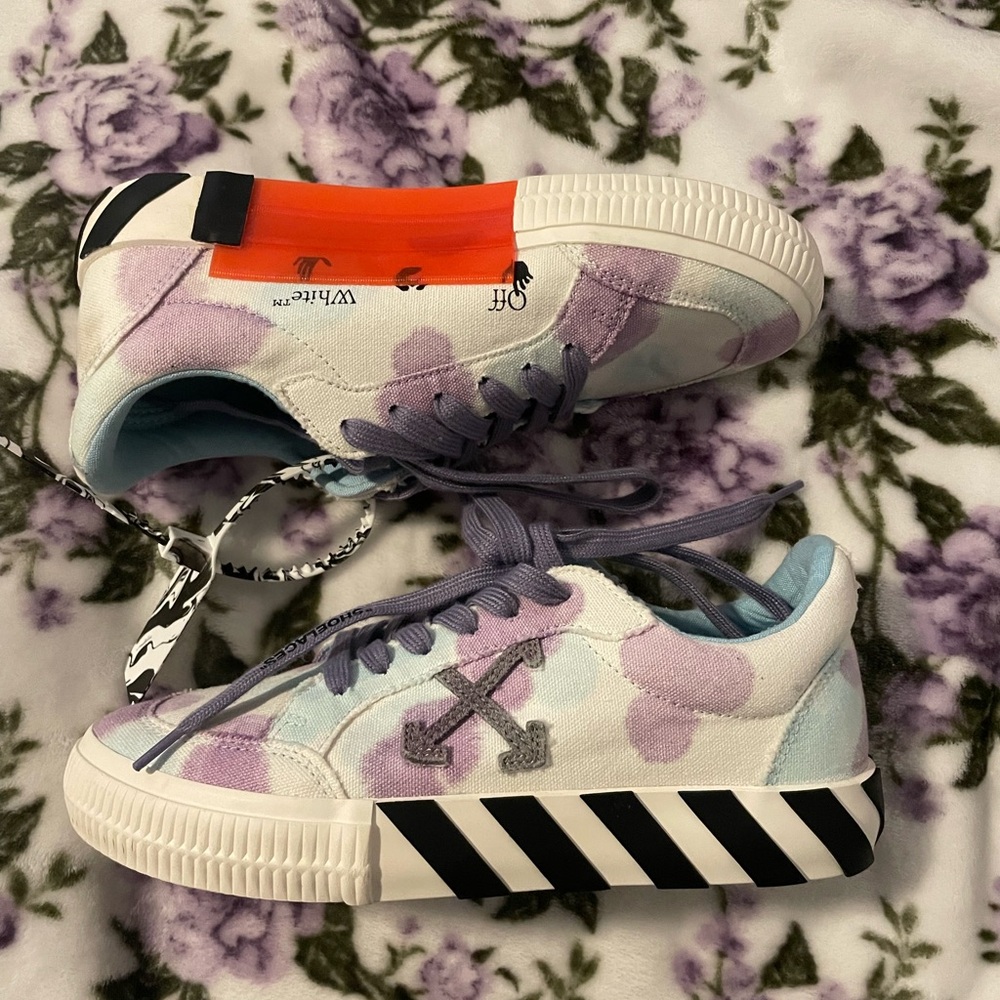 Off-white tie dye Purple and White  Shoes